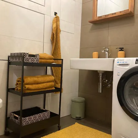 דירה Stylovy A409 V Centre Nr, Parkovanie V Cene ניטרה