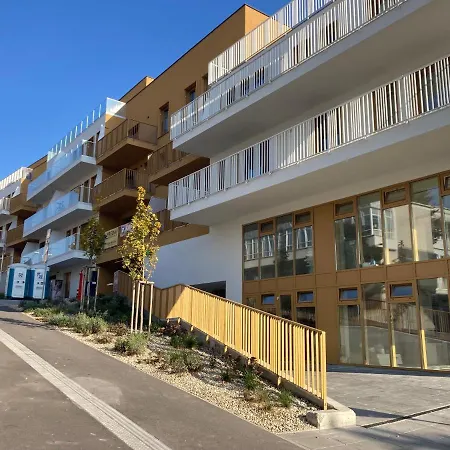 Appartement Stylovy A409 V Centre Nr, Parkovanie V Cene