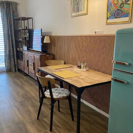 Stylovy A409 V Centre Nr, Parkovanie V Cene