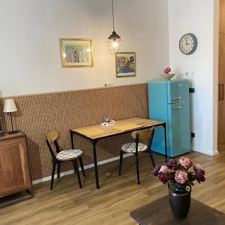 Stylovy A409 V Centre Nr, Parkovanie V Cene Νίτρα